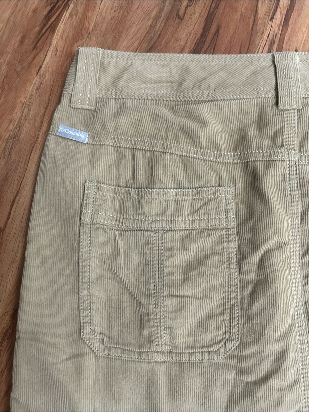 Columbia Corduroy Tan Hiking Skirt Womens Size 10 - Picture 3 of 8